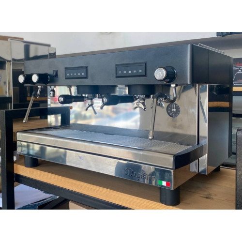 ماكينة قهوة ايطالية ماركة ماجيستر لون اسود اتش ار سي - Magister Coffee Machine ITALIAN HRC ماكينة قهوة ايطالية ماركة ماجيستر لون اسود اتش ار سي - Magister Coffee Machine ITALIAN HRC